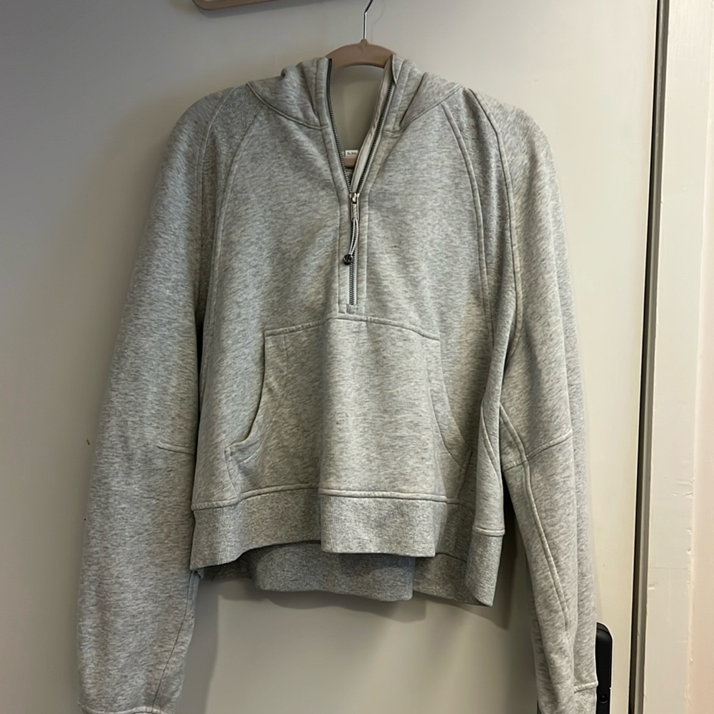 Lululemon Scuba